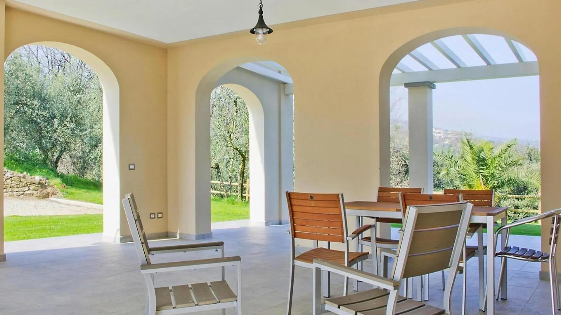 Apartamento Agriturismo Giugnano Poggio Del Sole, Lamporecchio