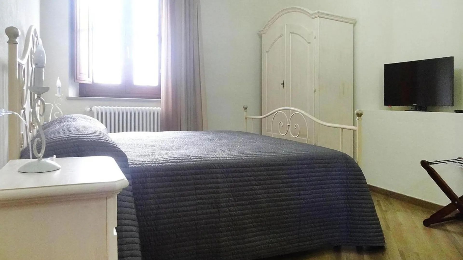 Apartamento Agriturismo Giugnano Poggio Del Sole, Lamporecchio